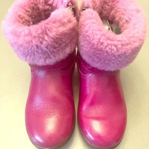 Ugg fuschia hot pink booties leather size 9